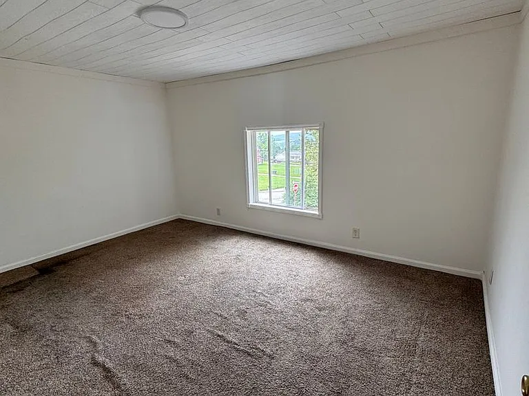 503 Hamilton Ave — Photo 8