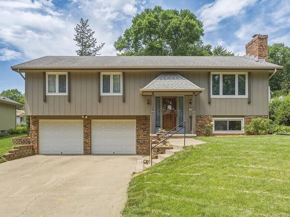 1st image of 118 Upland Dr