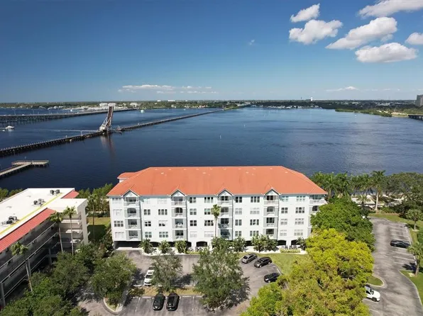 210 3rd St W APT 8204, Bradenton, FL 34205