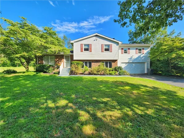 1660 Pulaski Mercer Rd, Mercer, PA 16137