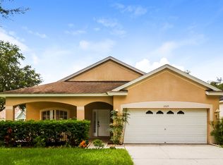 2525 Deer Forest Dr, Lutz, FL 33559