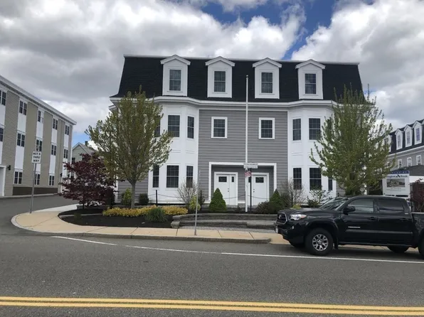 84 Pearl St Unit 1, Braintree, MA 02184