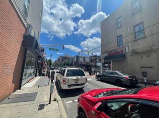 504 40th St, Union City, NJ 07087