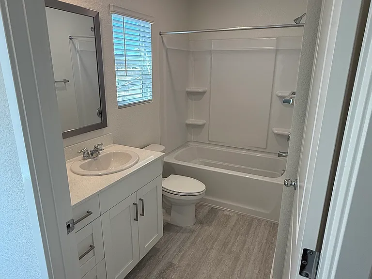 2041 Blue Star Dr — Photo 28