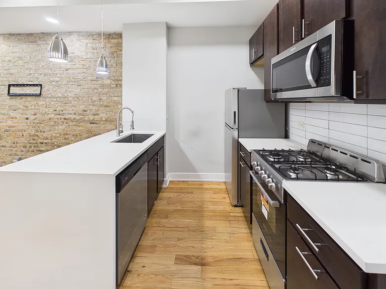 2819 W 25th St #1 — Photo 7