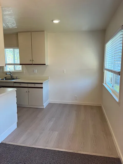 2 bed, 920 sqft, $3,100 — Photo 4