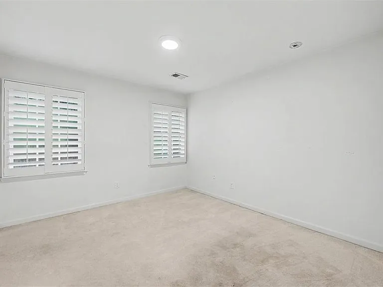 3868 Emerson St — Photo 20