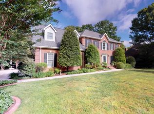 202 Amherst Dr, Tullahoma, TN 37388