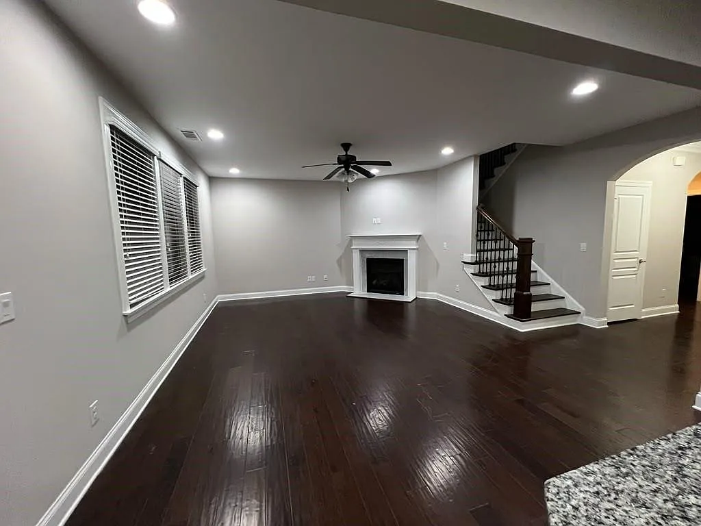 5 bed, 4.0 bath, 2779 sqft, $3,000 — Photo 4