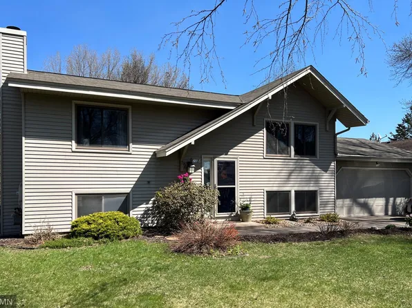 2124 73rd Ct N, Brooklyn Park, MN 55444