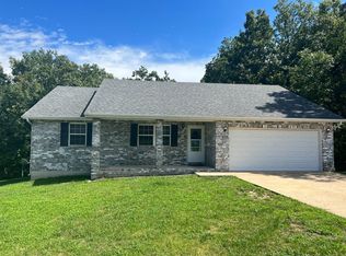 19596 Lyle Ln, Waynesville, MO 65583