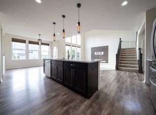 15442 Hampshire Ln, Savage, MN 55378