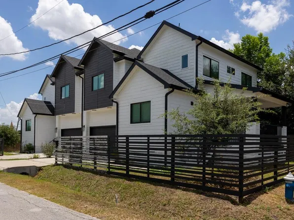 3034 Wayne St #A-b, Houston, TX 77026