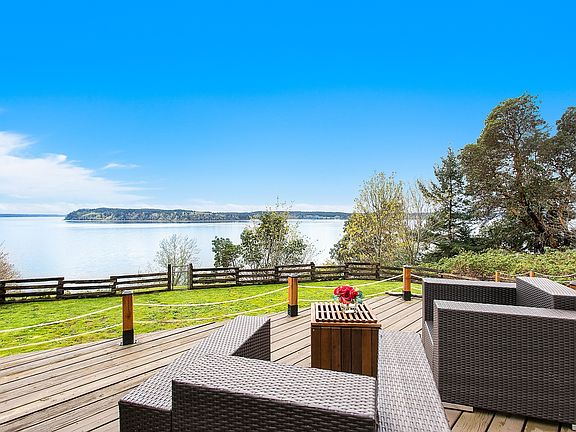 2nd image of 794 Leschi Way