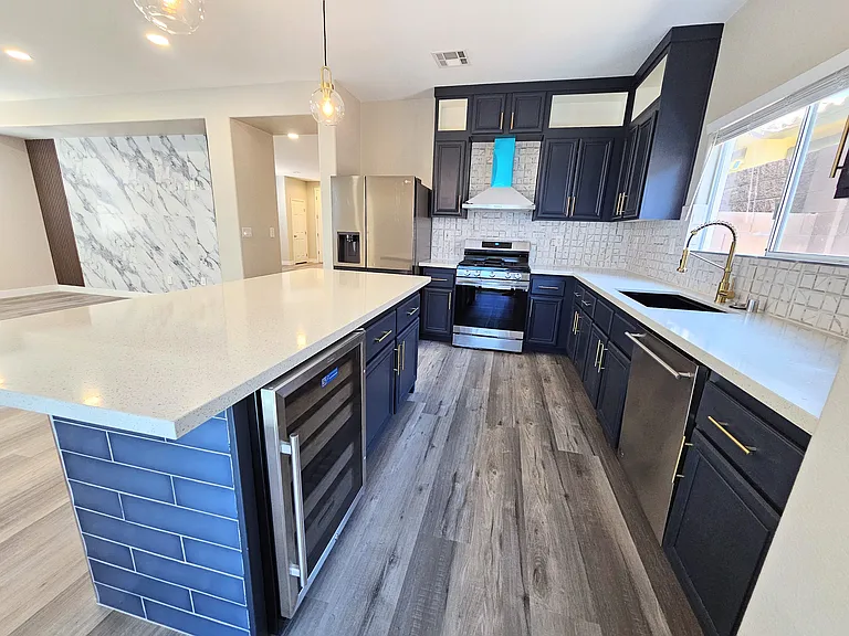768 Anacapri St — Photo 11