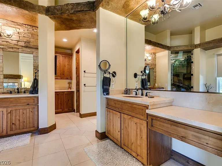 549 Regents Gate Dr — Photo 42