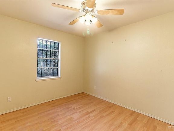 5th image of 2709 Sonora Ave
