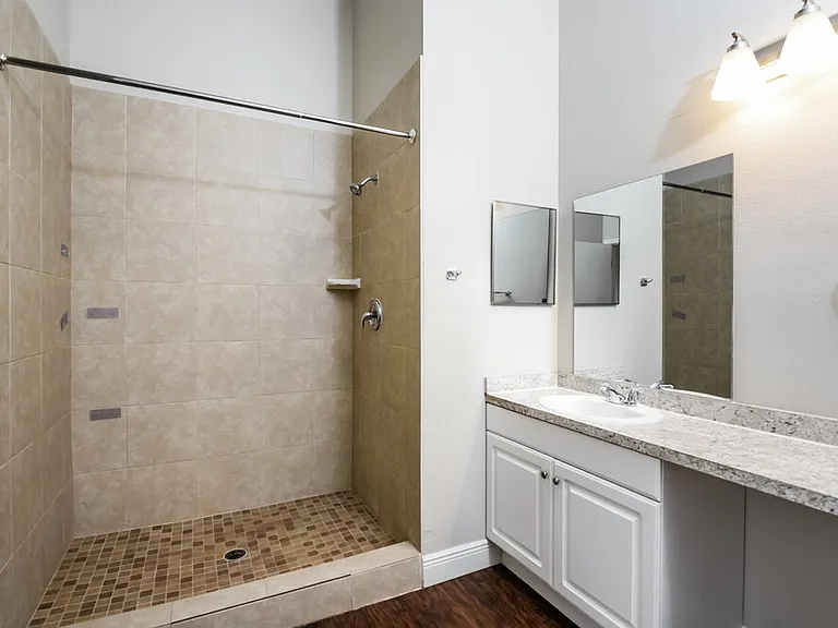 1405 Timberbend Cir — Photo 11