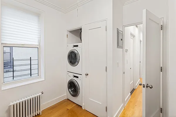 Rented by Compass | media 13