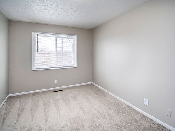 5th image of 504-604 Cordes Dr #504-5