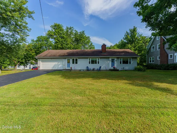 909 Hoosick Road, Troy, NY 12180
