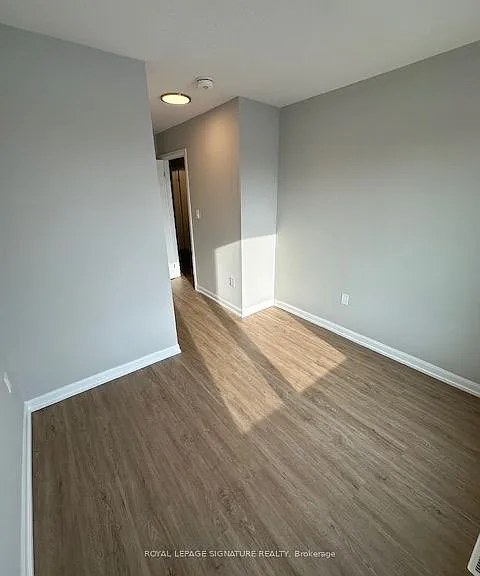 708 Woolwich St #205 — Photo 11