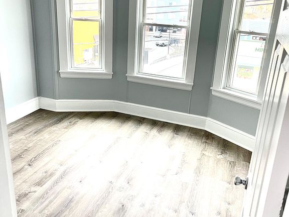 4th image of 141 Canal St #7