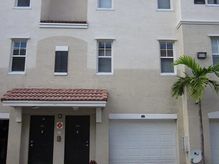 5980 W Sample Rd #203 — Photo 1