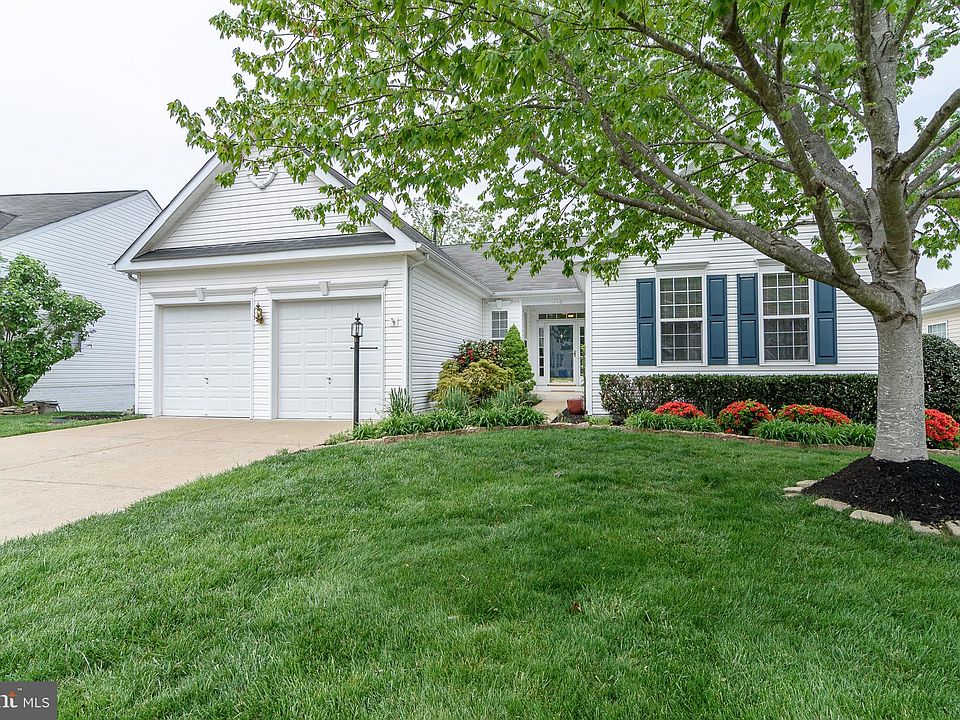 17168 Four Seasons Dr, Dumfries, VA 22025 Zillow
