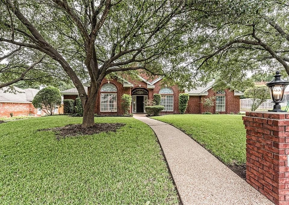 1st image of 9006 Willow Bend Dr