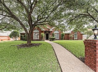 9006 Willow Bend Dr, Woodway, TX 76712