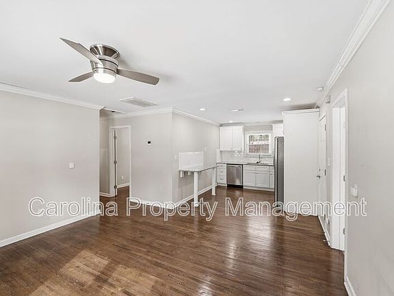 3rd image of 2521 Dora Dr