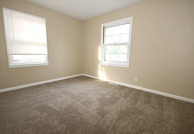 109 Sunset Dr — Photo 13