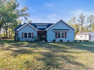 543 Mill Rd, Rochester, NY 14626