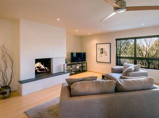 231 Artist Rd, Santa Fe, NM 87501