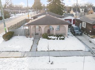 1091 Eastlawn Ave, Windsor, ON N8S 3H8