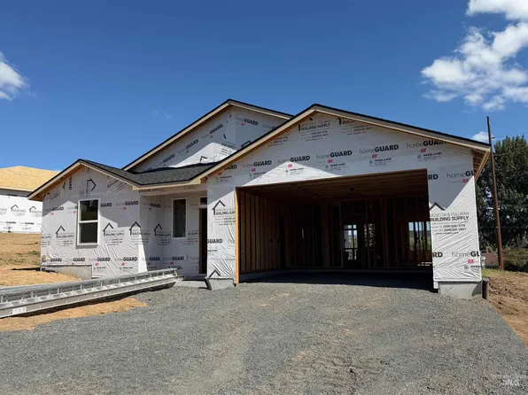 2001 Sunnyside Ave, Moscow, ID 83843