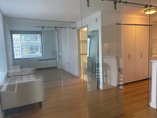 Rented by RSNY Realty | media 16