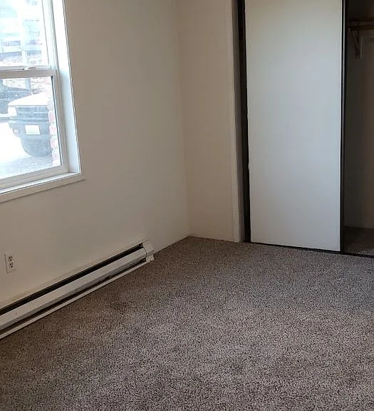 Baker Street Apartments — Photo 7