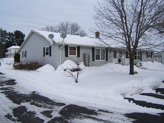 2nd image of 152 Northridge Dr