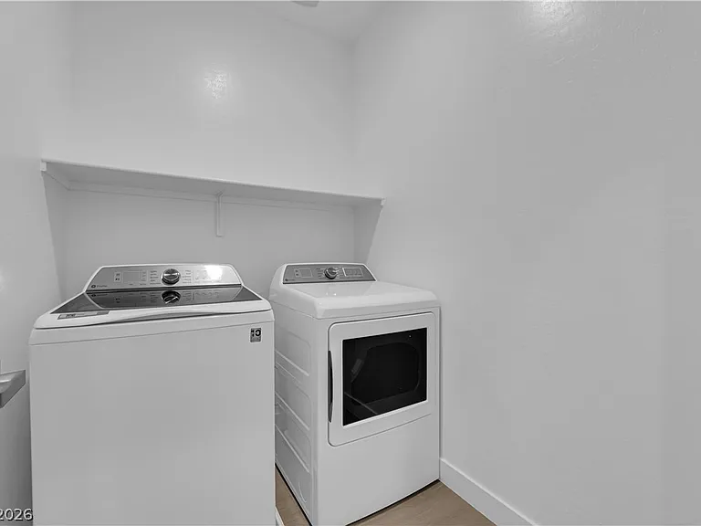 600 N Carriage Hill Dr #1048 — Photo 36