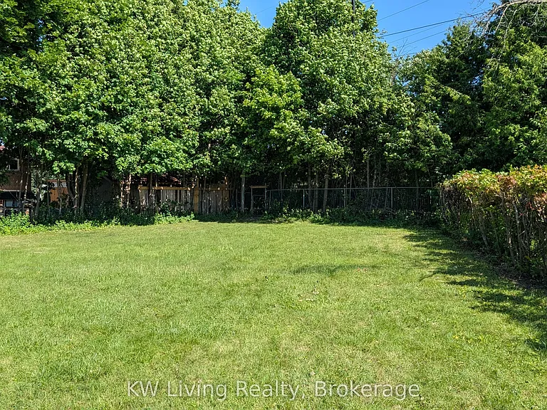 31 Bowerbank Dr #B2 — Photo 15