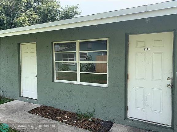 4th image of 3371 SE Fairmont St #3371