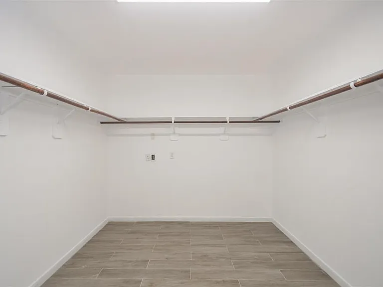 26538 Marble Point Ln — Photo 21