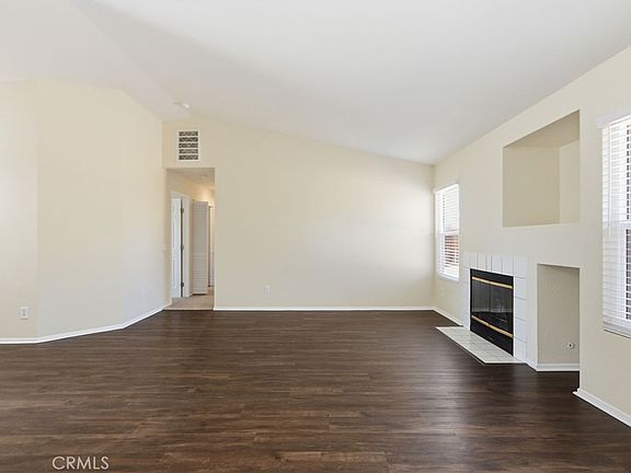 5th image of 11892 Cornell St