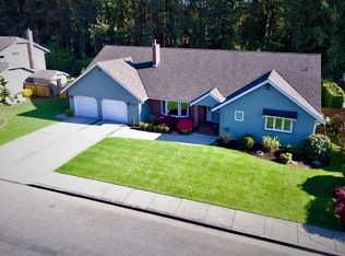 1717 Village Dr, Lynden, WA 98264