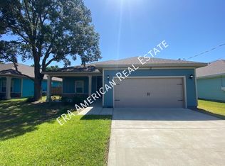 1930 Luneta St, Navarre, FL 32566