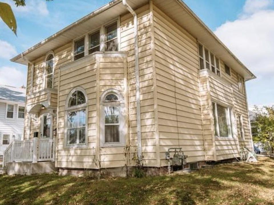 1st image of 1426 E Kensington Blvd #2