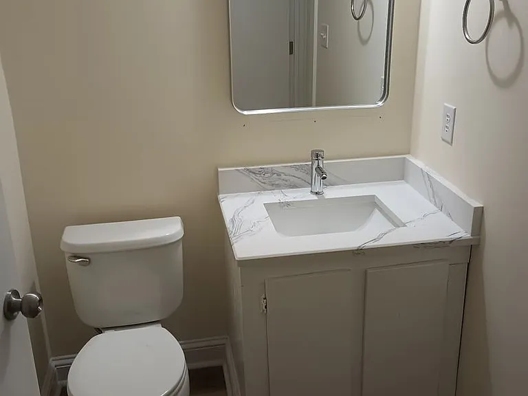 Remodeled Nw Raleigh Townhome Off Leesville Road — Photo 27