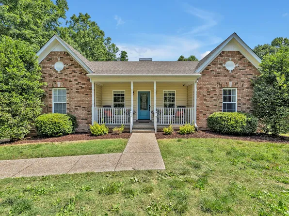 7115 Cooper Ln, Fairview, TN 37062